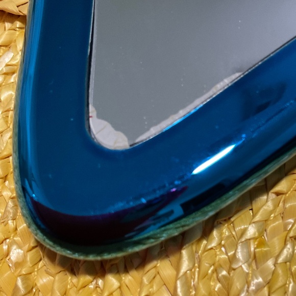 Jeffree Star Blue Chrome Hand Mirror - Picture 5 of 5